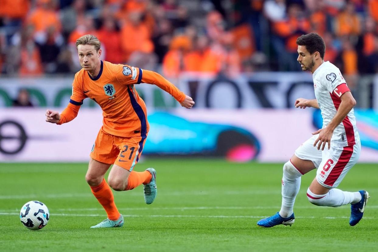 亚博体育平台-莱万多夫斯基庆祝动作