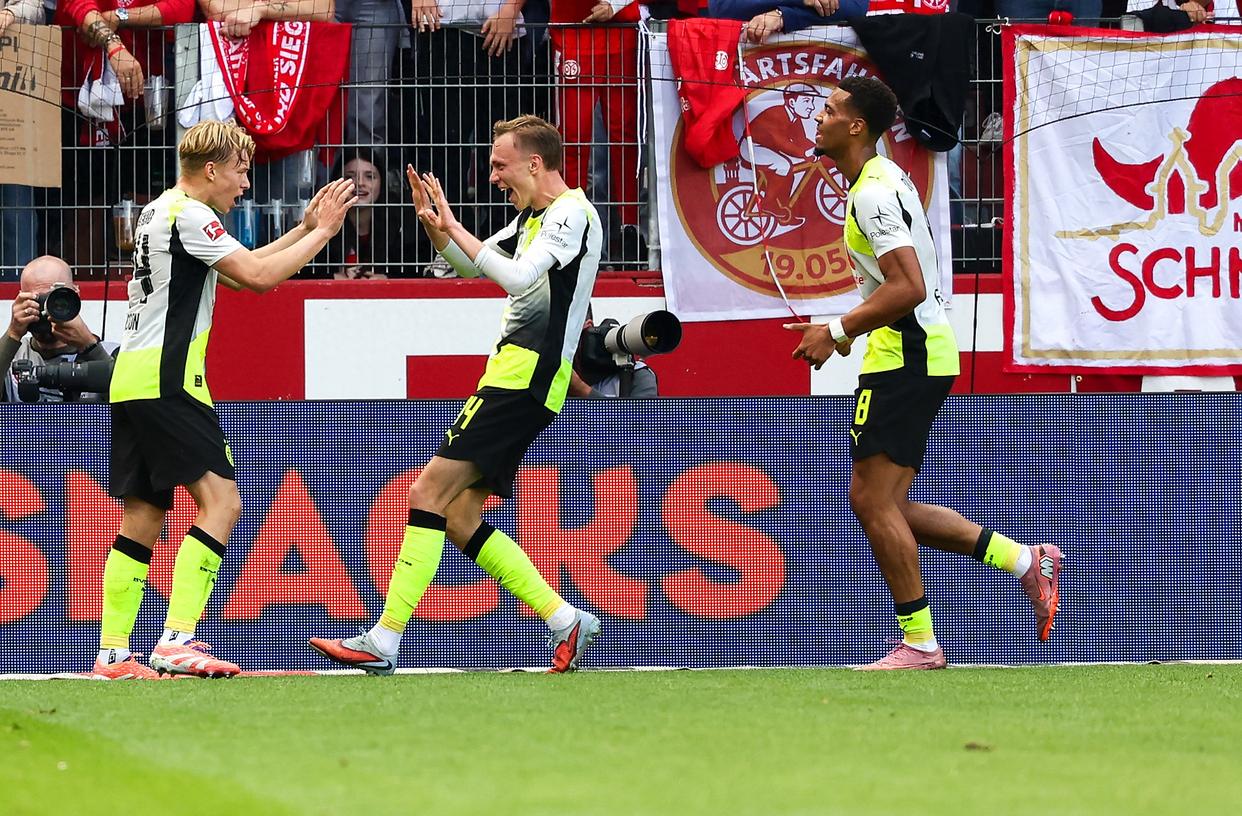 沃尔夫斯堡历年阵容