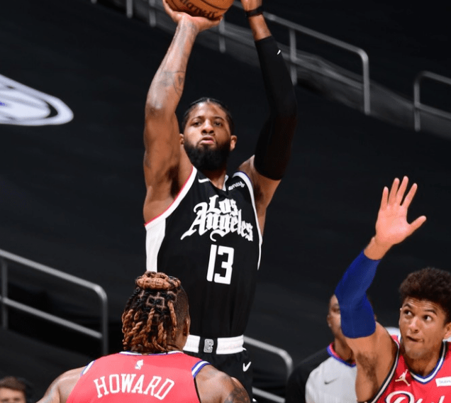 莫里斯在魔术队首秀中交出高效数据了吗 莫里斯在魔术队首秀中交出高效数据了吗