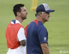 大巴黎梅西首场比赛